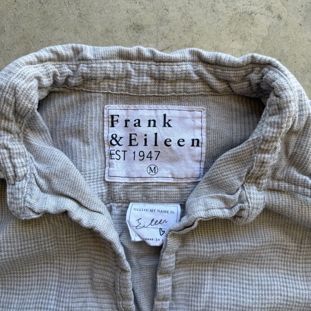 Frank & Eileen Light Gray Button Up Shirt